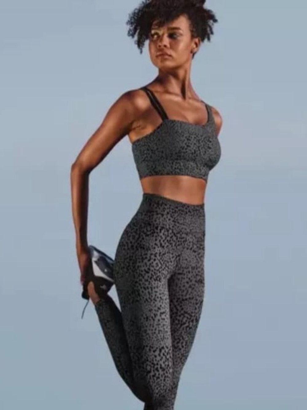Conjunto deportivo animal print